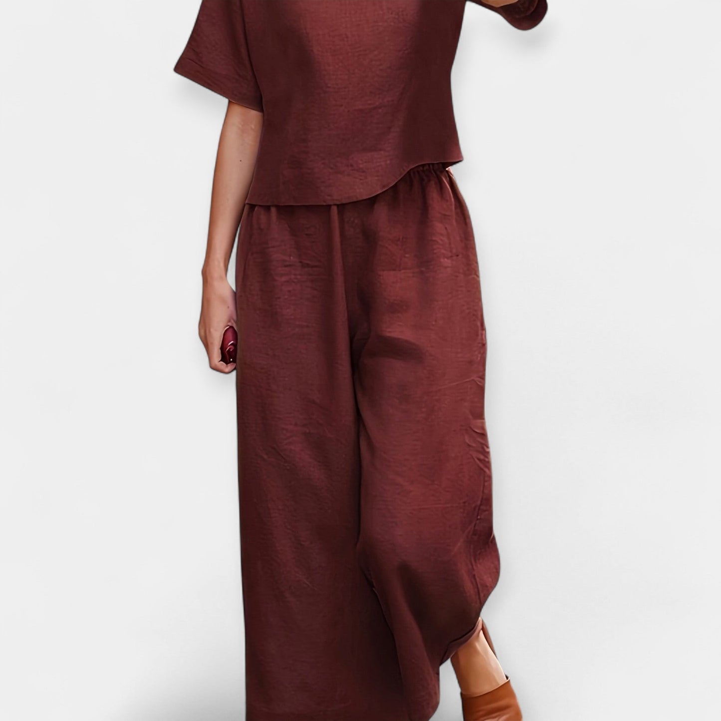 Loose-Fitting Trouser Set with Short Sleeves