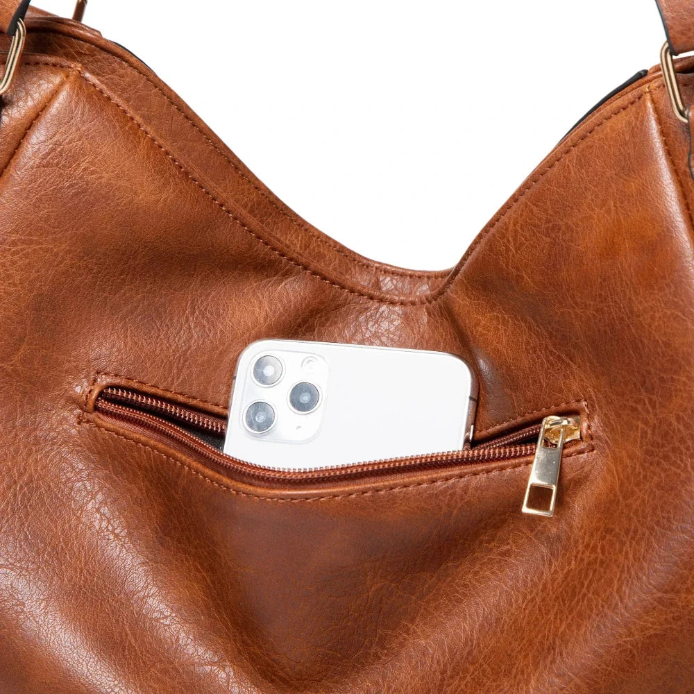 Nellie | Elegant and Demanding Shoulder Bag