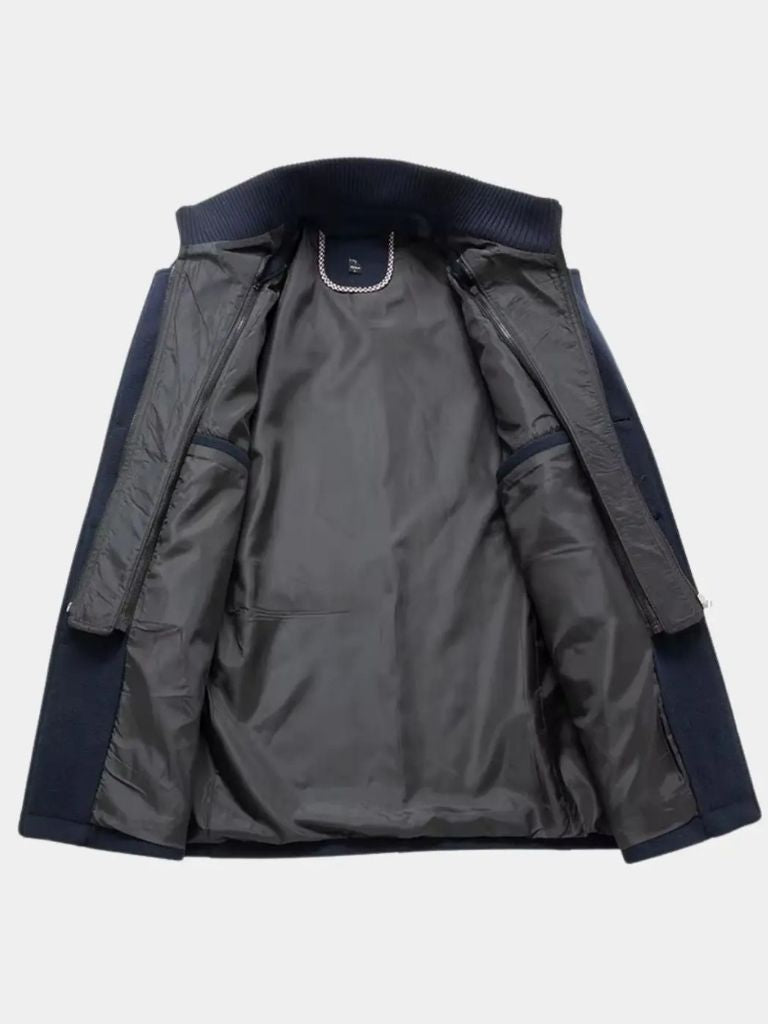 Aristocratic Black Wool Coat