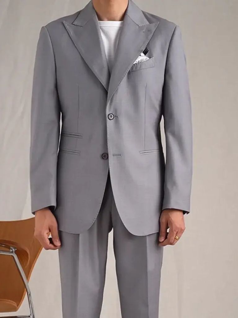 Minimalist Business Blazers