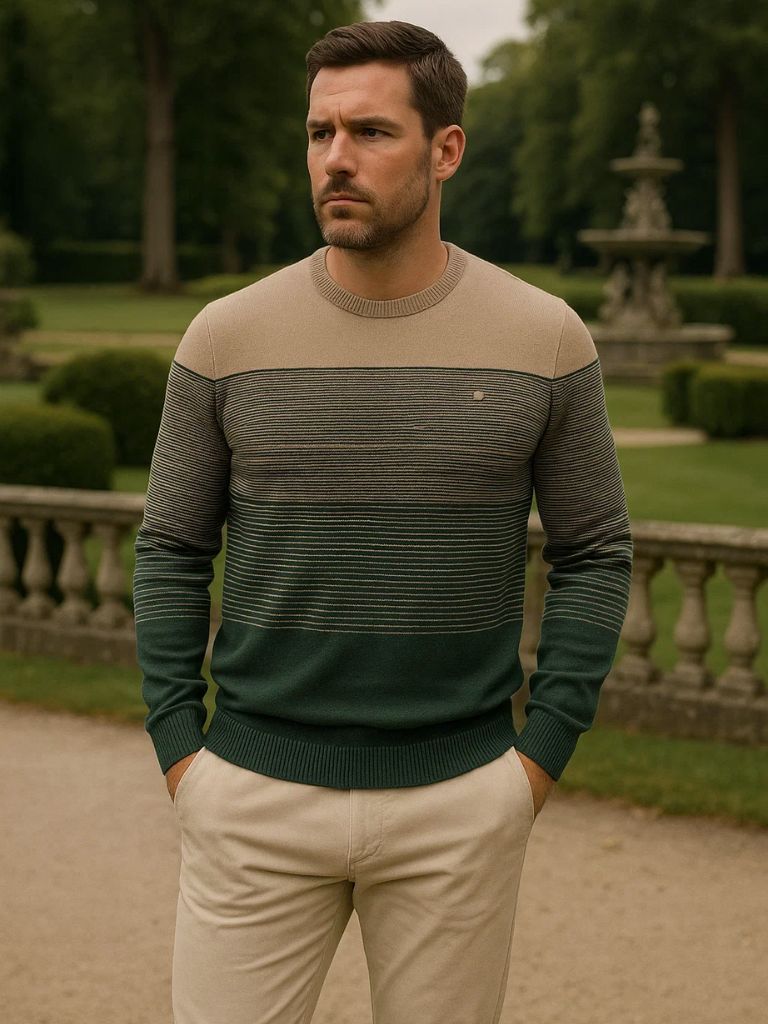 Knitted Pullover Sweater with Round Neck