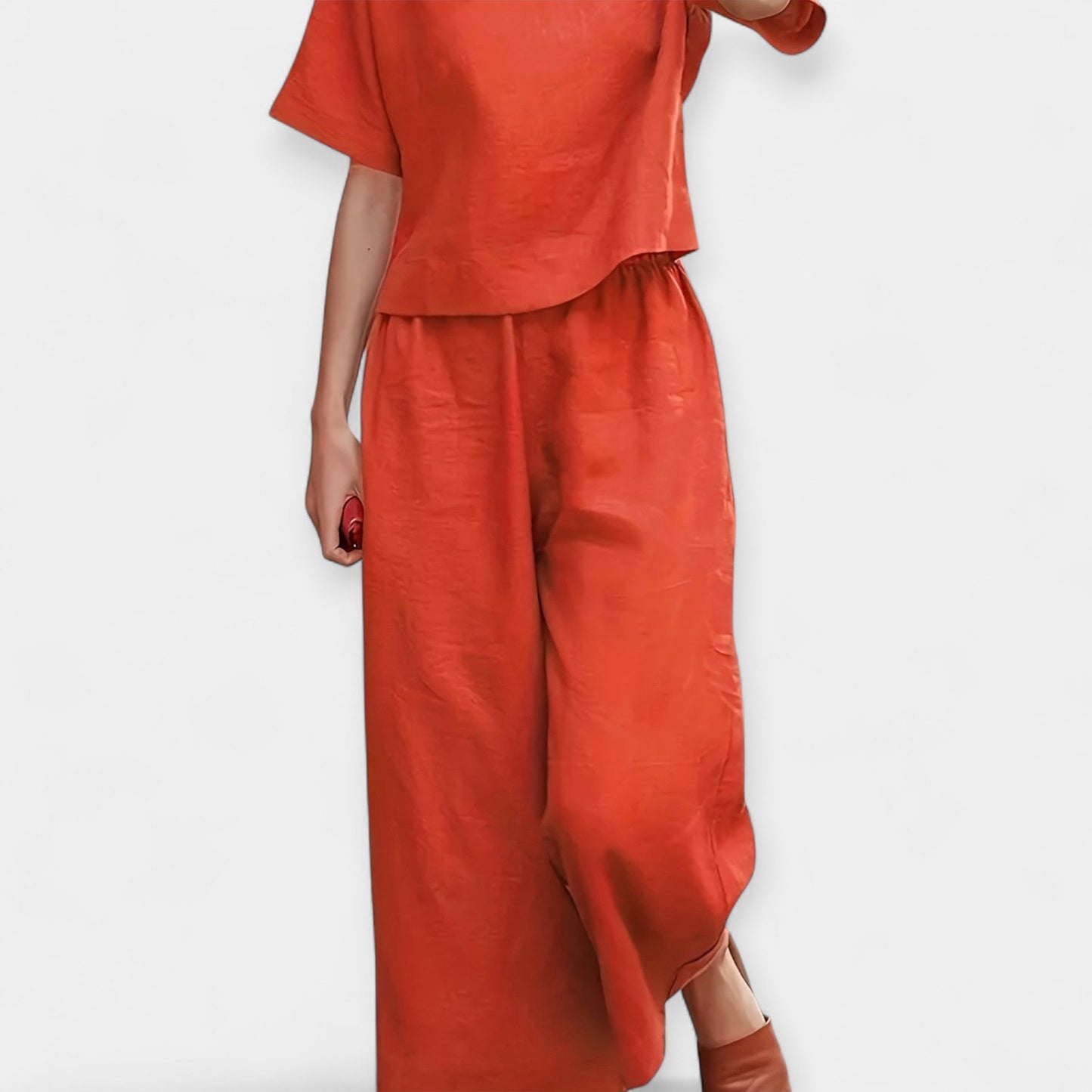 Loose-Fitting Trouser Set with Short Sleeves