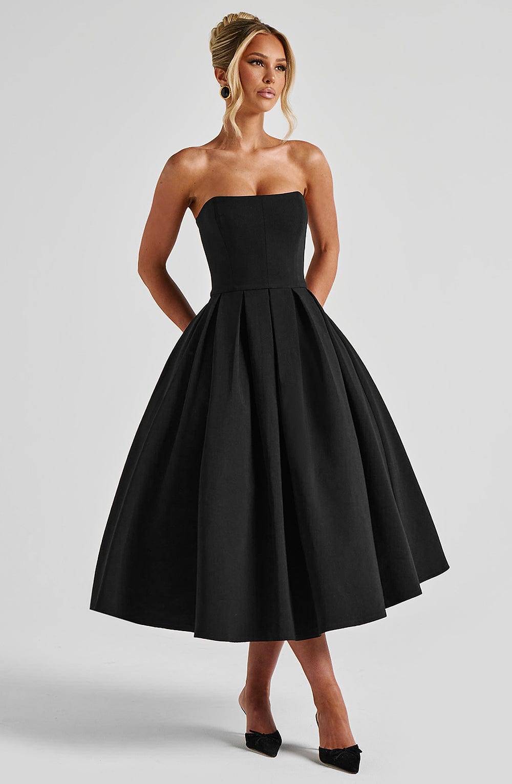 Stunning Midi Dresses - Black