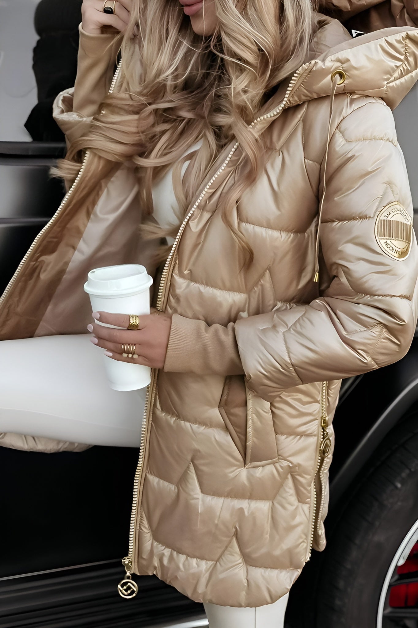 Élise™ | Elegant winter coat with hood and padding