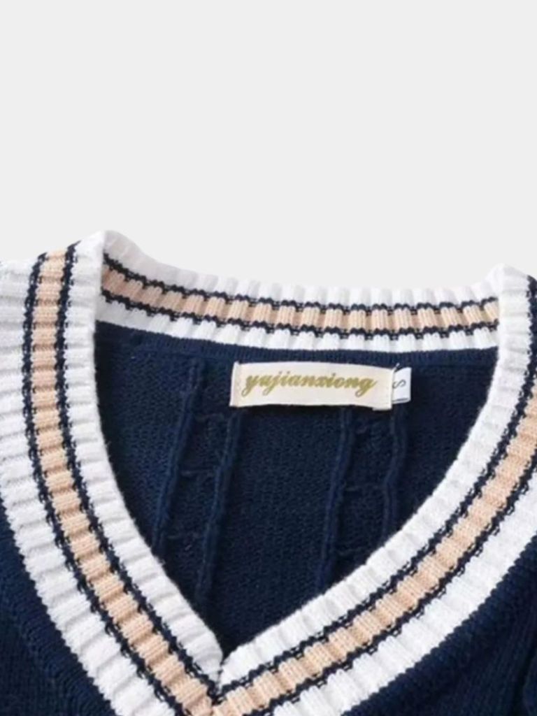 Elegant Knitted Gilet with V-Neck
