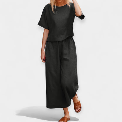 Loose-Fitting Trouser Set with Short Sleeves