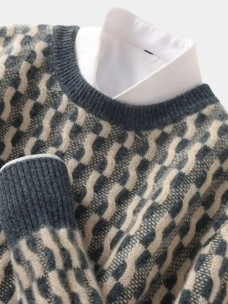 100% Wool Geometric Round Neck Sweater