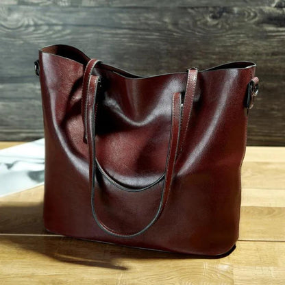 Nicole | Preferred Vintage Shoulder Bag