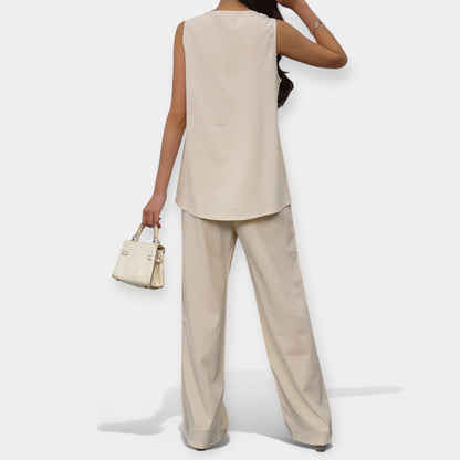 Casual Set with Sleeveless Top and Wide Trousers
