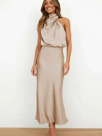 Benthe - Midi Dress with Off-the-Shoulder Design
