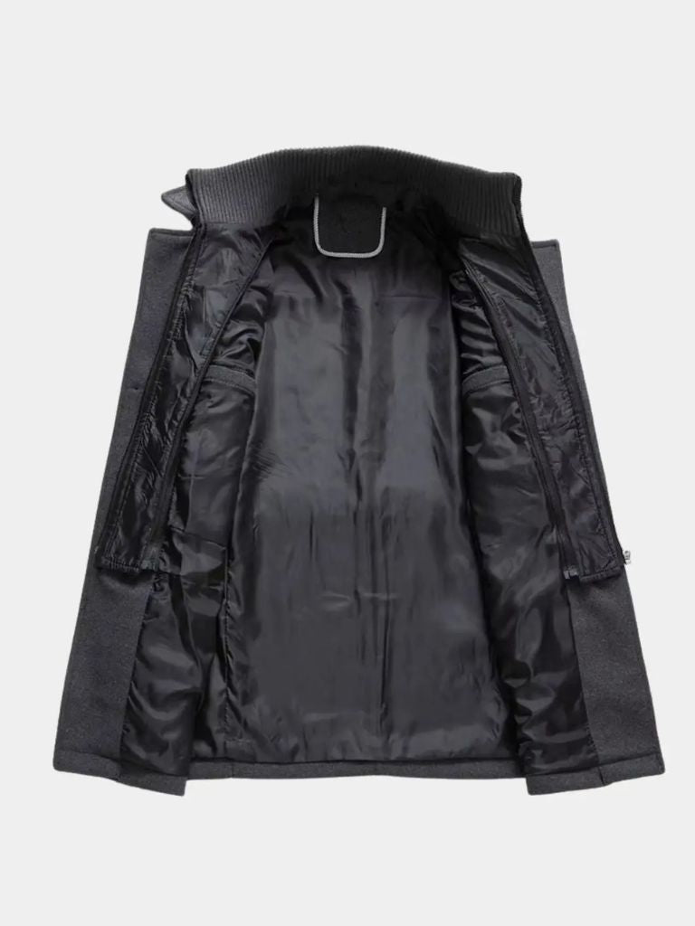 Aristocratic Black Wool Coat