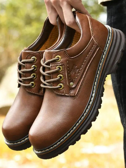 Elegant Oxfords Made from British Leather