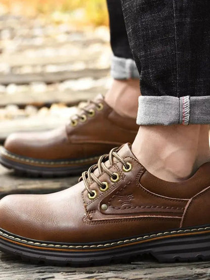 Elegant Oxfords Made from British Leather