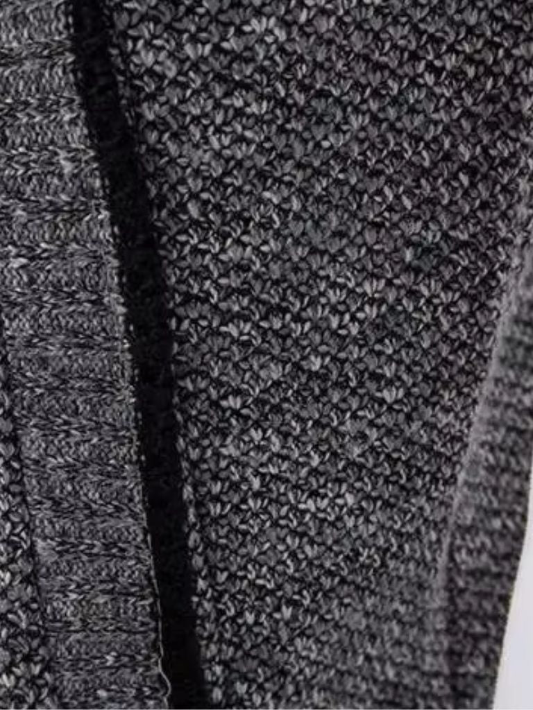 Elegant gilet with full zip