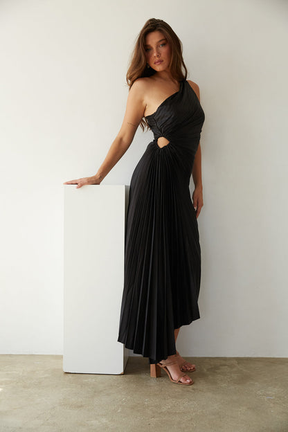 Sylviana - One-Shoulder Pleated Midi Dress